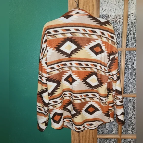 7th ray NWT XL Aztec orange/brown button-up shirt - Picture 4 of 4